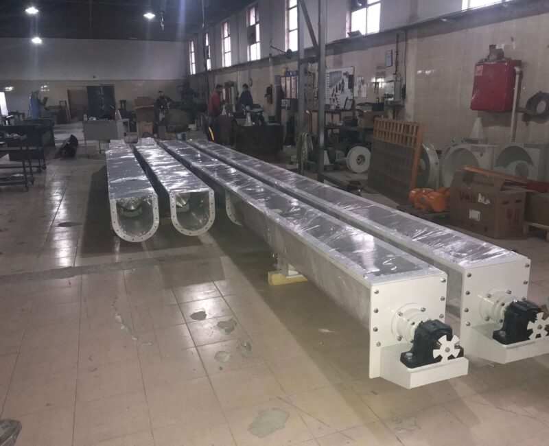Helezon, helezon konveyör, vidalı konveyör, screw conveyor, yatay helezon, horizontal screw conveyor, dikey helezon, vertical screw conveyor, U tipi helezon, U-type screw conveyor, tüp helezon, tubular screw conveyor, paslanmaz çelik helezon, stainless steel screw conveyor, ağır hizmet helezonu, heavy-duty screw conveyor, bunker besleme helezonu, bunker feeding screw, çift helezonlu konveyör, twin screw conveyor, malzeme taşıma helezonu, material handling screw, çimento helezonu, cement screw conveyor, maden helezonu, mining screw conveyor, tahıl helezonu, grain screw conveyor, endüstriyel helezon sistemi, industrial screw conveyor system, helezon üretimi, screw conveyor manufacturing, helezon montajı, screw conveyor installation, helezon bakımı, screw conveyor maintenance, helezon revizyonu, screw conveyor revision, helezon modernizasyonu, screw conveyor modernization