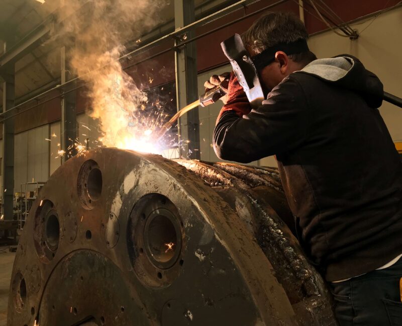 Konkasör, kırıcı, taş kırıcı, stone crusher, çeneli kırıcı, jaw crusher, darbeli kırıcı, impact crusher, konik kırıcı, cone crusher, primer kırıcı, primary crusher, sekonder kırıcı, secondary crusher, tersiyer kırıcı, tertiary crusher, mobil konkasör, mobile crusher, sabit konkasör tesisi, stationary crusher plant, agrega kırıcı, aggregate crusher, maden kırıcı, mining crusher, kaya kırıcı, rock crusher, beton kırıcı, concrete crusher, sert malzeme kırıcı, hard material crusher, kil kırıcı, clay crusher, döner kırıcı, rotary crusher, ağır hizmet tipi kırıcı, heavy-duty crusher, elekli kırıcı sistemi, screened crusher system, bunker beslemeli kırıcı, bunker-fed crusher, kırıcı üretimi, crusher manufacturing, kırıcı montajı, crusher installation, kırıcı bakımı, crusher maintenance, kırıcı revizyonu, crusher revision, kırıcı modernizasyonu, crusher modernization